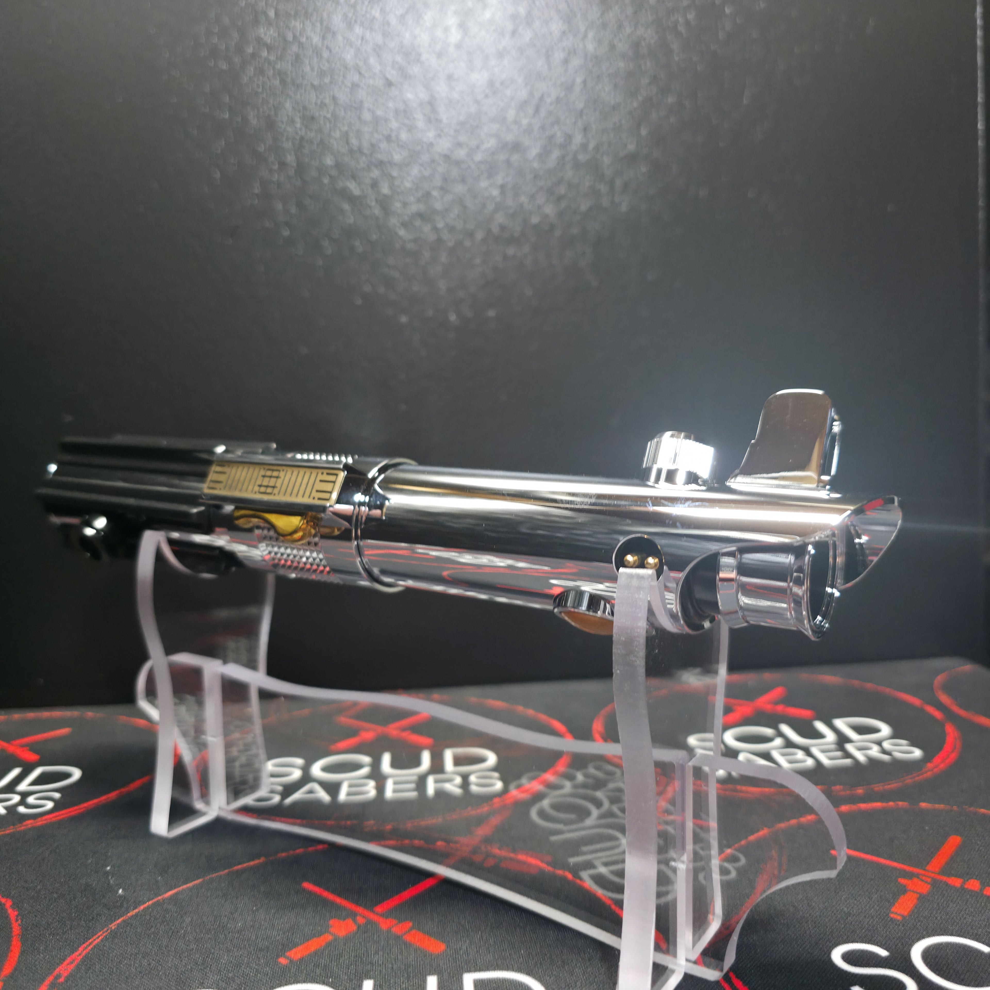 Anakin Skywalker EP3 inspired Xeno3 pixel saber